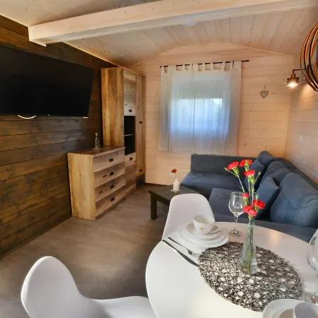 Year-round, Modern With A Terrace Prázdninový dům Ustronie Morskie