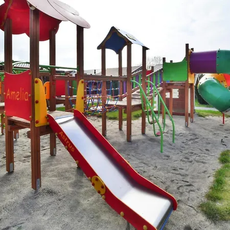 Prázdninový dům Year-round, Modern With A Terrace Ustronie Morskie